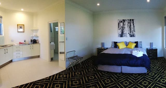 King or Twin Suite