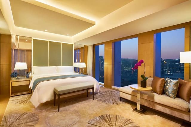 Premier Suite