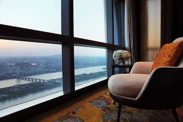 Presidential Suite