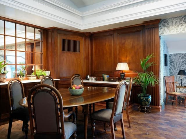 Lutyen's Suite