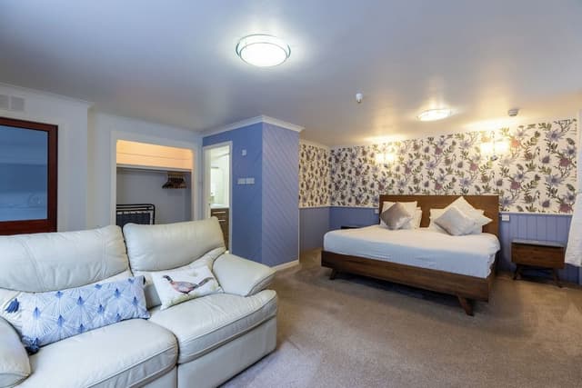Deluxe Chalet