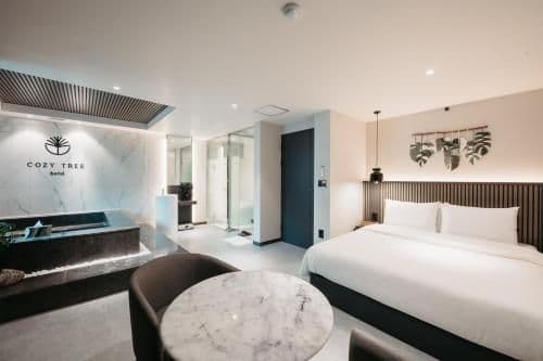 Premier Suite