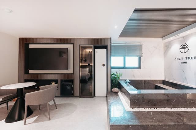 Premier Suite