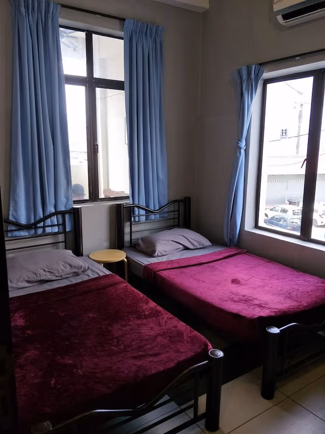 Basic Twin Room