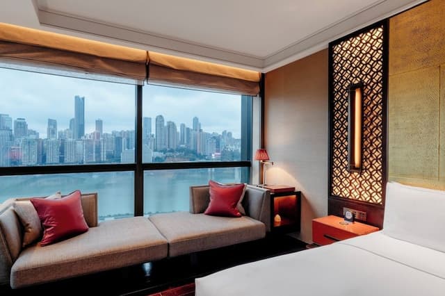 Classic Room, 1 King Bed, Smoking, River View