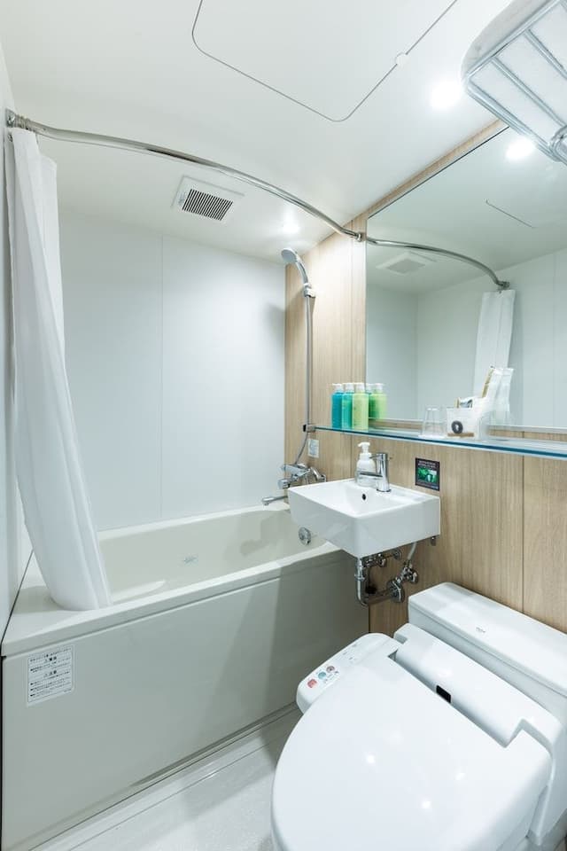 [Limited Cleaning Service] Single Room, Non Smoking (with Bathtub)