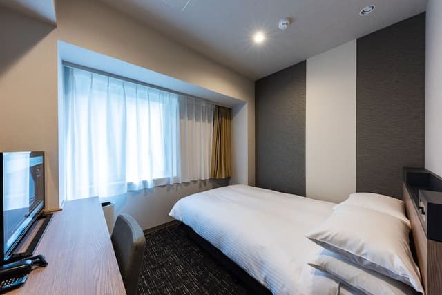 [Limited Cleaning Service] Single Room, Non Smoking (with Bathtub)