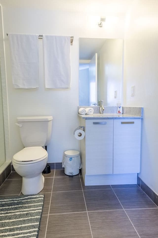 Condo, 2 Bedrooms, Kitchen, City View