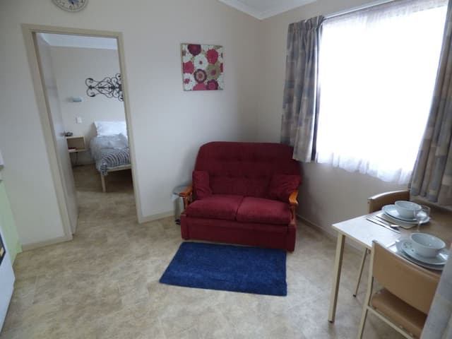 Deluxe Ensuite Cabin - Non Pet Friendly