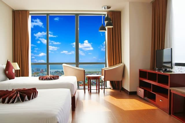 Superior Double Room, City View