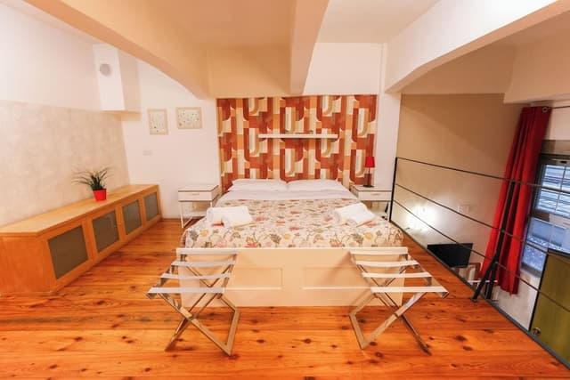Deluxe Apartment