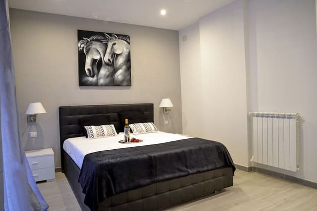 Suite, Hot Tub