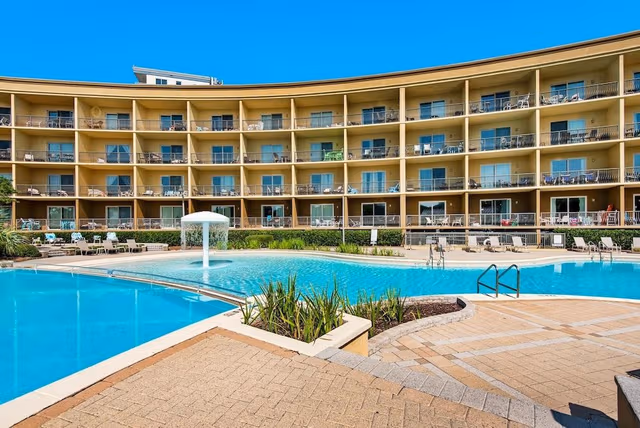 Condo, 1 King Bed with Sofa bed (Beach Resort 214)