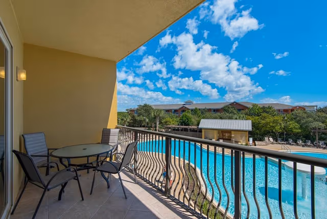 Condo, 1 King Bed with Sofa bed (Beach Resort 310)
