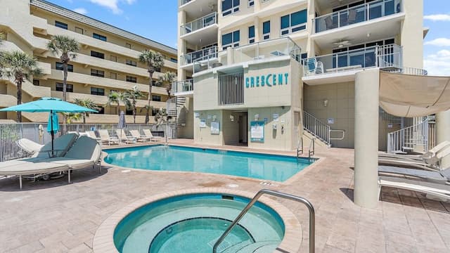 Condo, 3 Bedrooms