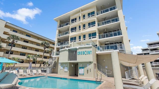 Condo, 3 Bedrooms