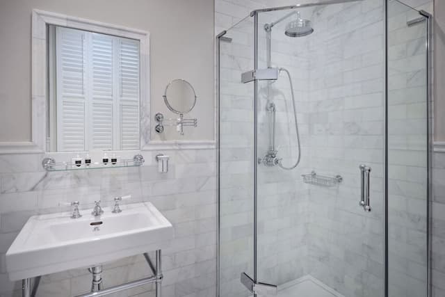 Luxury Room, 1 King Bed, Park View