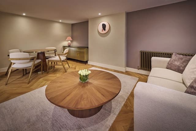 Family Suite, 1 King Bed with Sofa bed (Hideway)