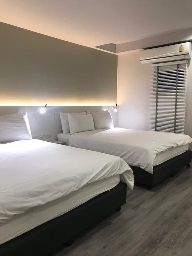 Twin Room, 2 Queen Beds