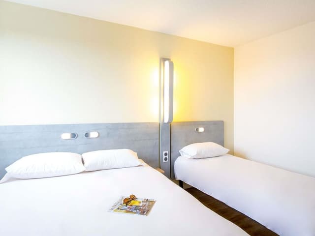 Triple Room, 1 Double Bed