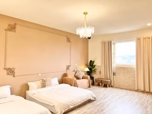 Quadruple Room with View