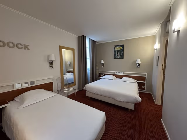 Triple Room