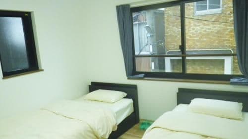 Standard Twin Room