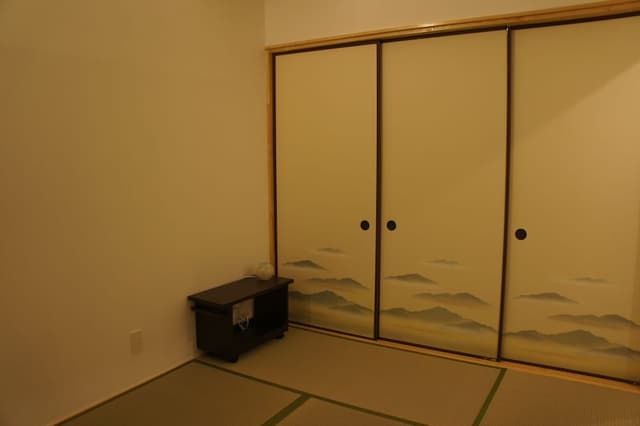 Triple Room (A)
