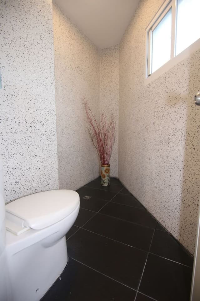VIP 3 Person Room