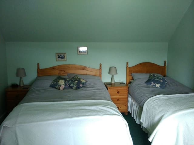 Family Room, Ensuite