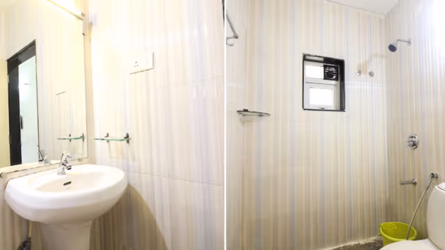 Deluxe AC Room