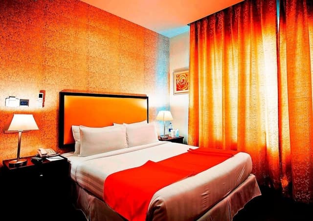 Deluxe Double or Twin Room