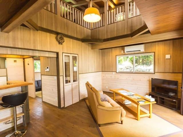 Room, 3 Bedrooms