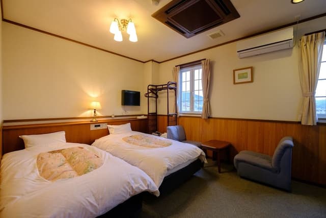 Twin Room with Shared Bathroom