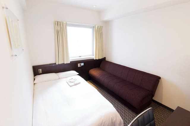 [Smoking] Single Room (16 sqm)