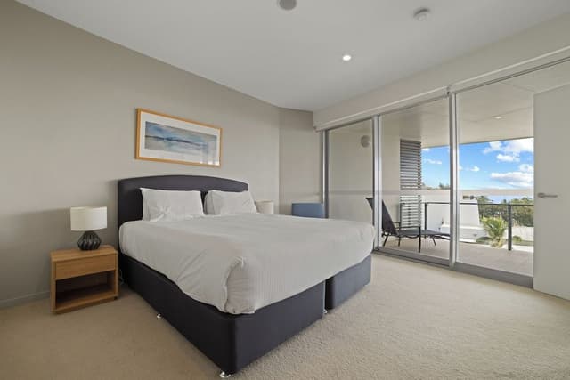 3 Bedroom North Facing Ocean View