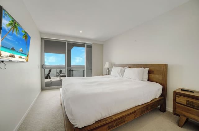 2 Bedroom Beachfront Apartment