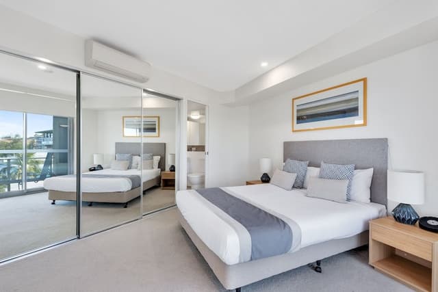 2 Bedroom Panoramic Apartment