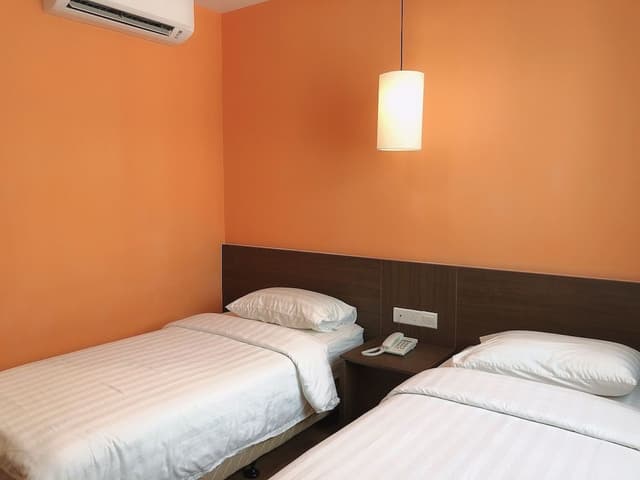 Business Twin Room