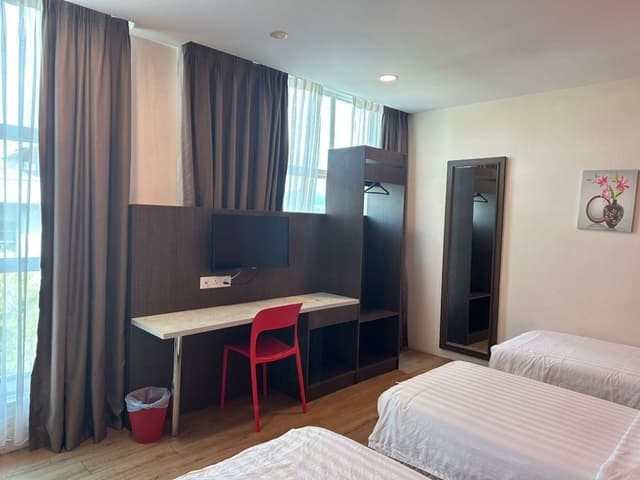 Deluxe Triple Room