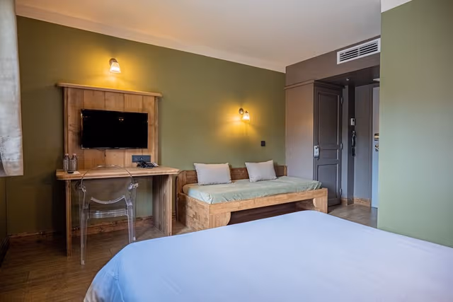 Comfort Triple Room