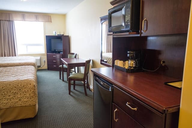 Room, 2 Queen Beds