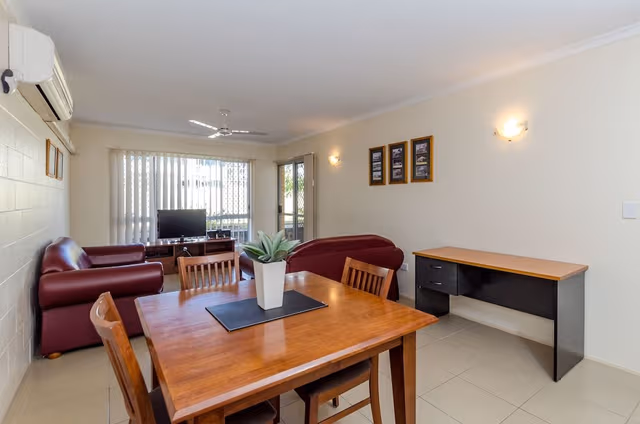 1 Bedroom Apartment