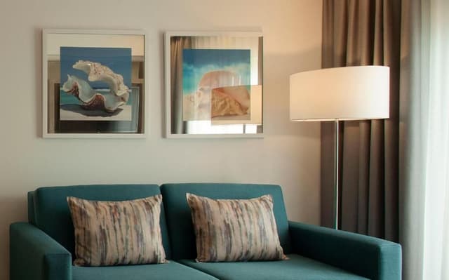 Suite with Lateral Sea View