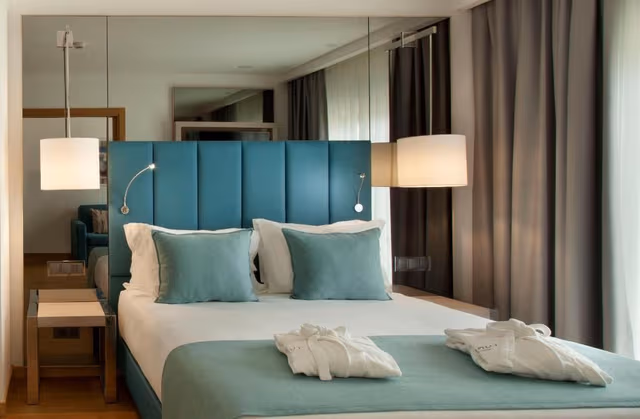Suite with Frontal Sea View