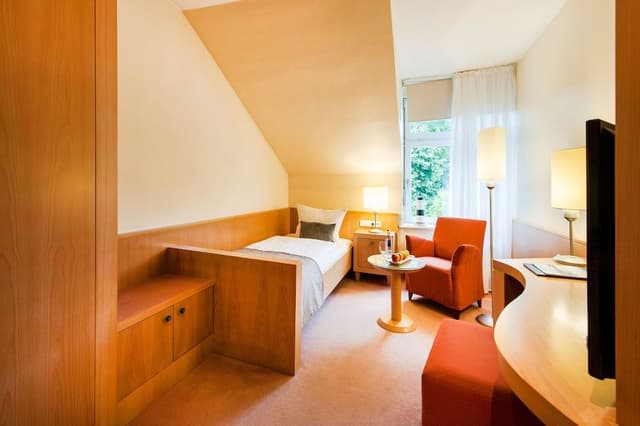 Standard Single Room