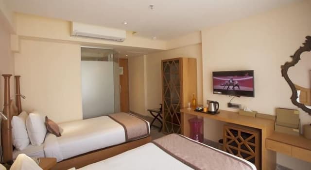 Luxury Twin Room