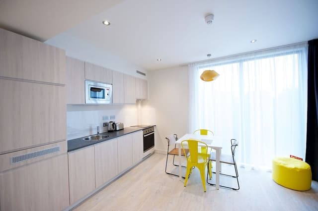 Apartment, 2 Bedrooms, Accessible
