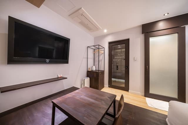 Deluxe Room (A)
