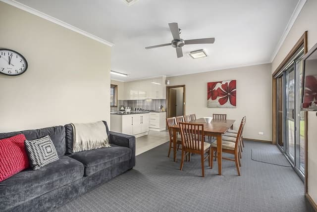 House, 3 Bedrooms, 2 Bathrooms